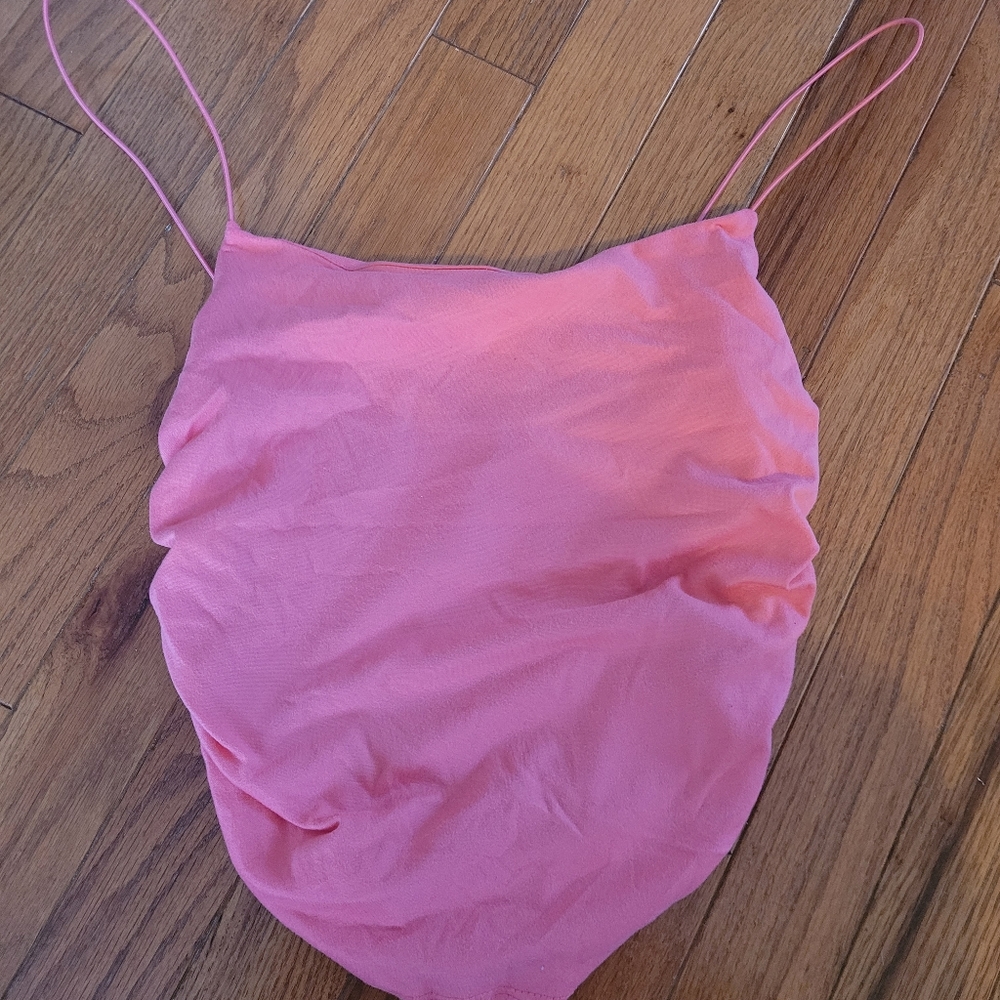 Crop tops - Picture 2 of 4